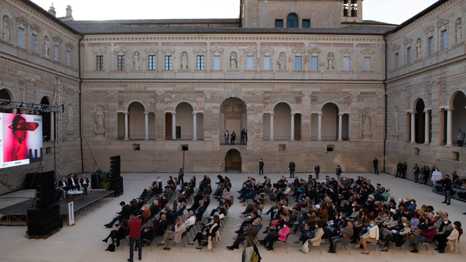 Gli eventi di Fotografia Europea 2023 ai Chiostri di San Pietro